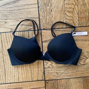 Victoria's Secret Black Pushup 34B Bra